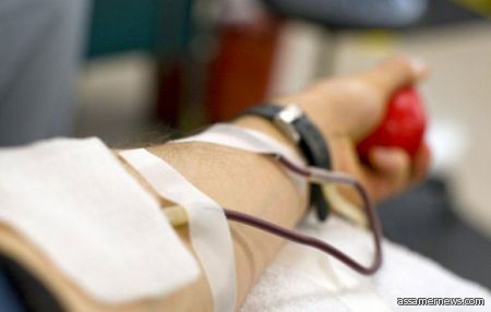 قطرات دم تنقذ حياة مريض