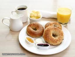   الصحة تبث نصائح عديدة حول أهمية تناول الإفطار