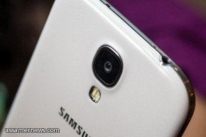 سامسونج تعتزم الكشف عن نسخة جديدة من هاتف Galaxy S4